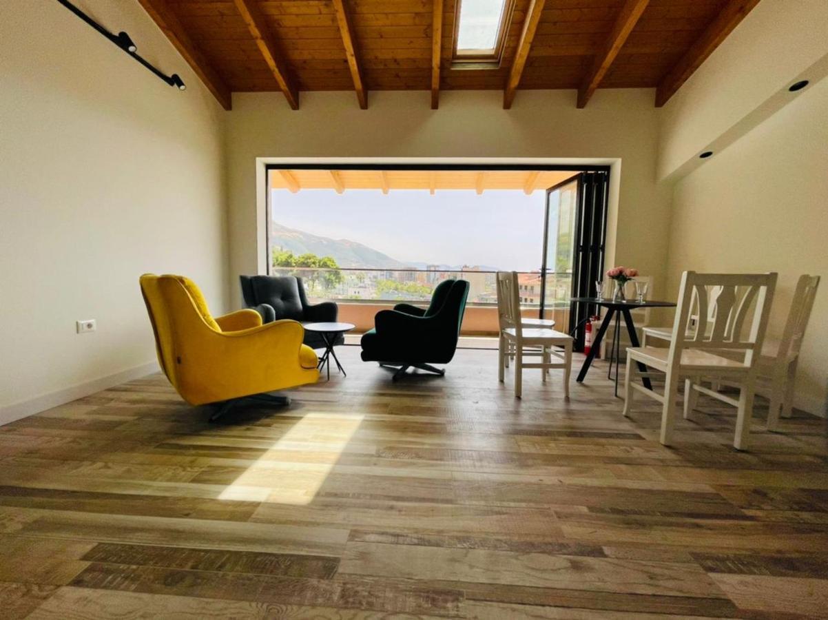Vlorë Adriatik Hotel מראה חיצוני תמונה